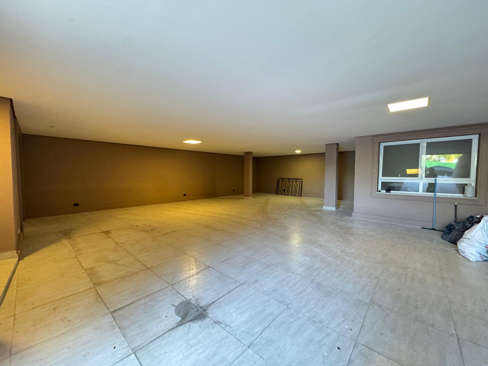 Casa Neo-Clássica no Condomínio Villa Solaia